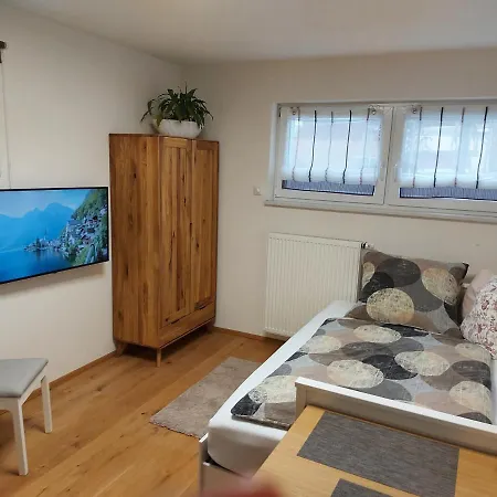 Apartment Traveller